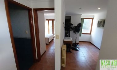 Chalet en venta en Sierra de los Padres. Gas natural. APTO CREDITO.