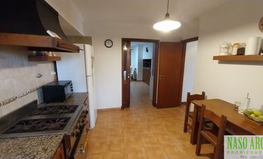 Chalet en venta en Sierra de los Padres. Gas natural. APTO CREDITO.