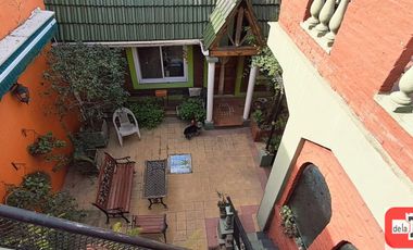 Casa en venta c/ patio, terraza y garage en Parque Patricios