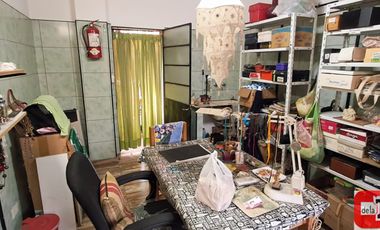 Casa en venta c/ patio, terraza y garage en Parque Patricios