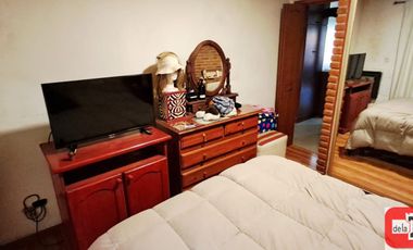 Casa en venta c/ patio, terraza y garage en Parque Patricios