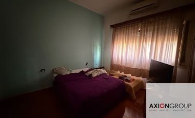 VENTA DE CASA DE 2 DORMITORIOS BERISSO APTO BANCO
