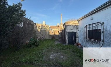 VENTA DE CASA DE 2 DORMITORIOS BERISSO APTO BANCO