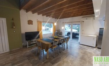 RETASADA. Propiedad de categoría en venta en Sierra de los Padres. Gas Natural