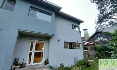 RETASADA. Propiedad de categoría en venta en Sierra de los Padres. Gas Natural