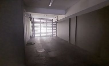 4 Ambientes con Espacio guardacoches fijo, Balcon. APTO CREDITO. Pileta. SUM