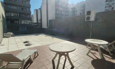 4 Ambientes con Espacio guardacoches fijo, Balcon. APTO CREDITO. Pileta. SUM