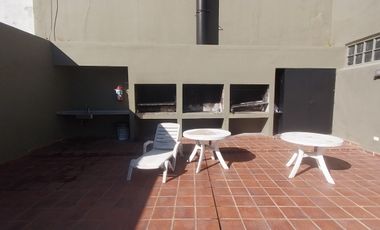 4 Ambientes con Espacio guardacoches fijo, Balcon. APTO CREDITO. Pileta. SUM