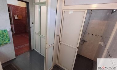 9 Entre 60 bis y 64, Villa del Plata-Casa Villa del Plata sobre lote de 1125 m2