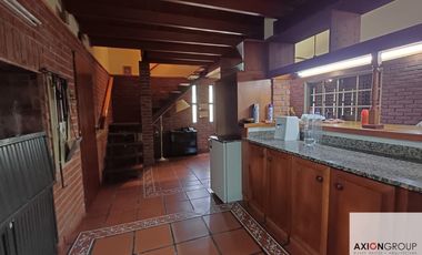 9 Entre 60 bis y 64, Villa del Plata-Casa Villa del Plata sobre lote de 1125 m2