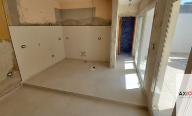 PH en venta en La Plata