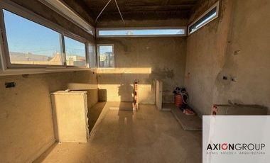 Casa en venta c/ cochera en Villa Parque Sicardi
