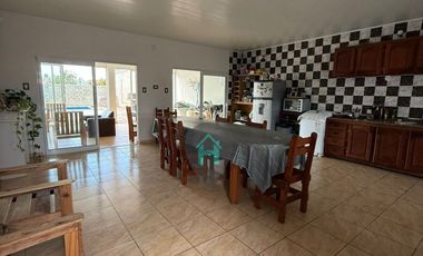 Casa en venta c/ cochera en Rafaela
