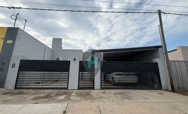 Casa en venta c/ cochera en Rafaela