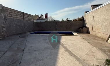 Casa en venta c/ cochera en Rafaela