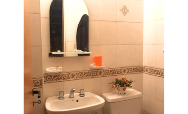 2 Dúplex, 2 dormitorios con patio, Bolívar 873, Colón.