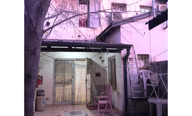 2 Dúplex, 2 dormitorios con patio, Bolívar 873, Colón.