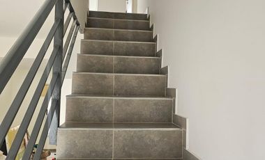 Casa en venta c/ cochera en Jesús Nazareno