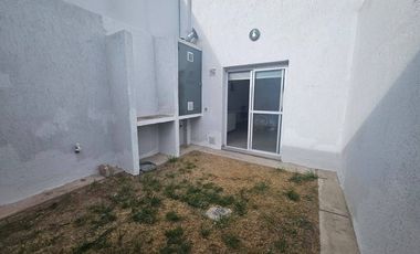 Casa en venta c/ cochera en Jesús Nazareno