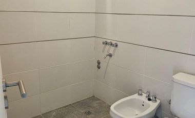 Casa en venta c/ cochera en Jesús Nazareno