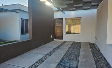 Casa en venta c/ cochera en Jesús Nazareno