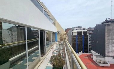 Oficina 280 m2, 2 cocheras, con Vigilancia!!!