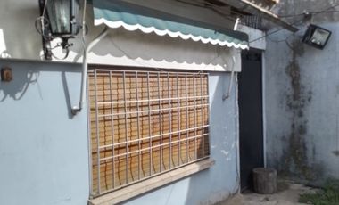 VENTA. Lote de 8,66 x 25mts. Casa ideal para 2 familias. VILLA MADERO.