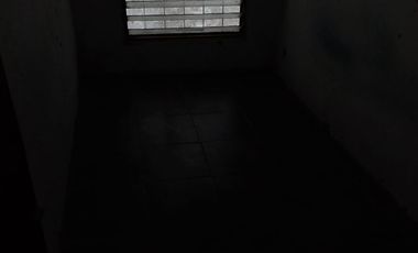 VENTA. Lote de 8,66 x 25mts. Casa ideal para 2 familias. VILLA MADERO.