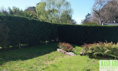 RETASADA!! PROPIEDAD DE CATEGORIA EN VENTA EN SIERRA DE LOS PADRES. GAS NATURAL