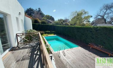 RETASADA!! PROPIEDAD DE CATEGORIA EN VENTA EN SIERRA DE LOS PADRES. GAS NATURAL