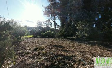 Hermoso lote en esquina en venta en Sierra de los Padres