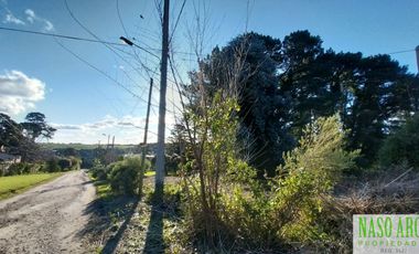 Hermoso lote en esquina en venta en Sierra de los Padres