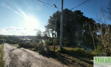 Hermoso lote en esquina en venta en Sierra de los Padres