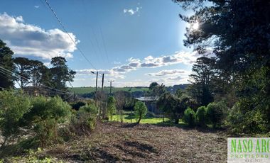 Hermoso lote en esquina en venta en Sierra de los Padres