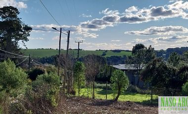 Hermoso lote en esquina en venta en Sierra de los Padres