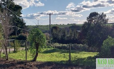 Hermoso lote en esquina en venta en Sierra de los Padres