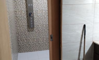 CASA EN CONST. ZONA TRIBUNALES CUTRAL-CO