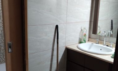 CASA EN CONST. ZONA TRIBUNALES CUTRAL-CO