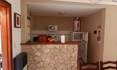 Triplex en venta de 3 dormitorios c/ cochera en Costa Azul
