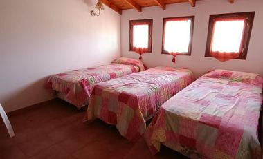 Triplex en venta de 3 dormitorios c/ cochera en Costa Azul