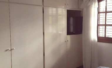 35 e/ 4 y 5, LA PLATA