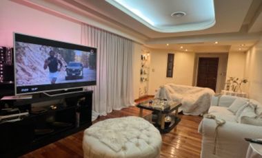 EXCELENTE CASA – 5 AMB – ¡ TERRAZA CON DECK Y PISCINA !