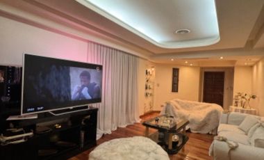 EXCELENTE CASA – 5 AMB – ¡ TERRAZA CON DECK Y PISCINA !