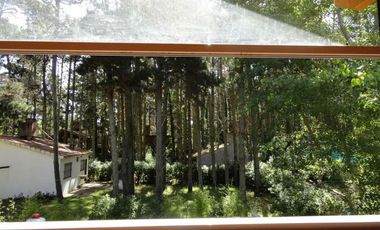 Dúplex en venta de 2 dormitorios c/ cochera en La Lucila del Mar