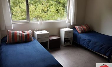 CASA de 4 AMB. SOBRE LOTE DE 675 M2 - Mar de las Pampas | Cod.0046