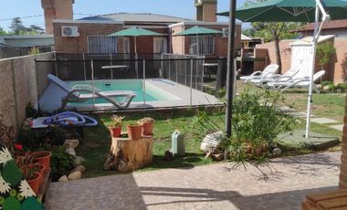 00139 Impecable departamento en planta alta para 4 con pileta