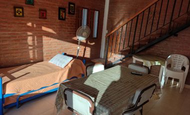 00046 Hermosa cabaña para 4 con amplio parque, Villa Cura brochero