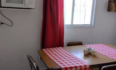 00040 Casa para 6  a metros de la plaza de Villa Cura Brochero