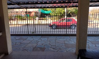 00040 Casa para 6  a metros de la plaza de Villa Cura Brochero