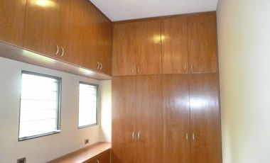 K009 MC Inmejorable Chalet  residencial c/ pileta 3 dorm. 4 bañ. en Mina Clavero